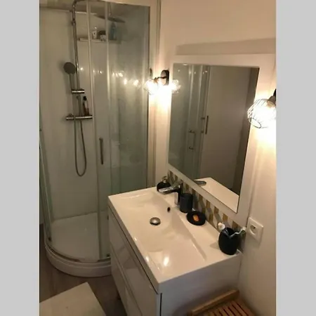 Maisonnette De 43 M² : 1 Chambre شقة *